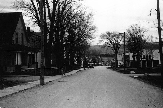 Rue Principale de Saint-Herménégilde